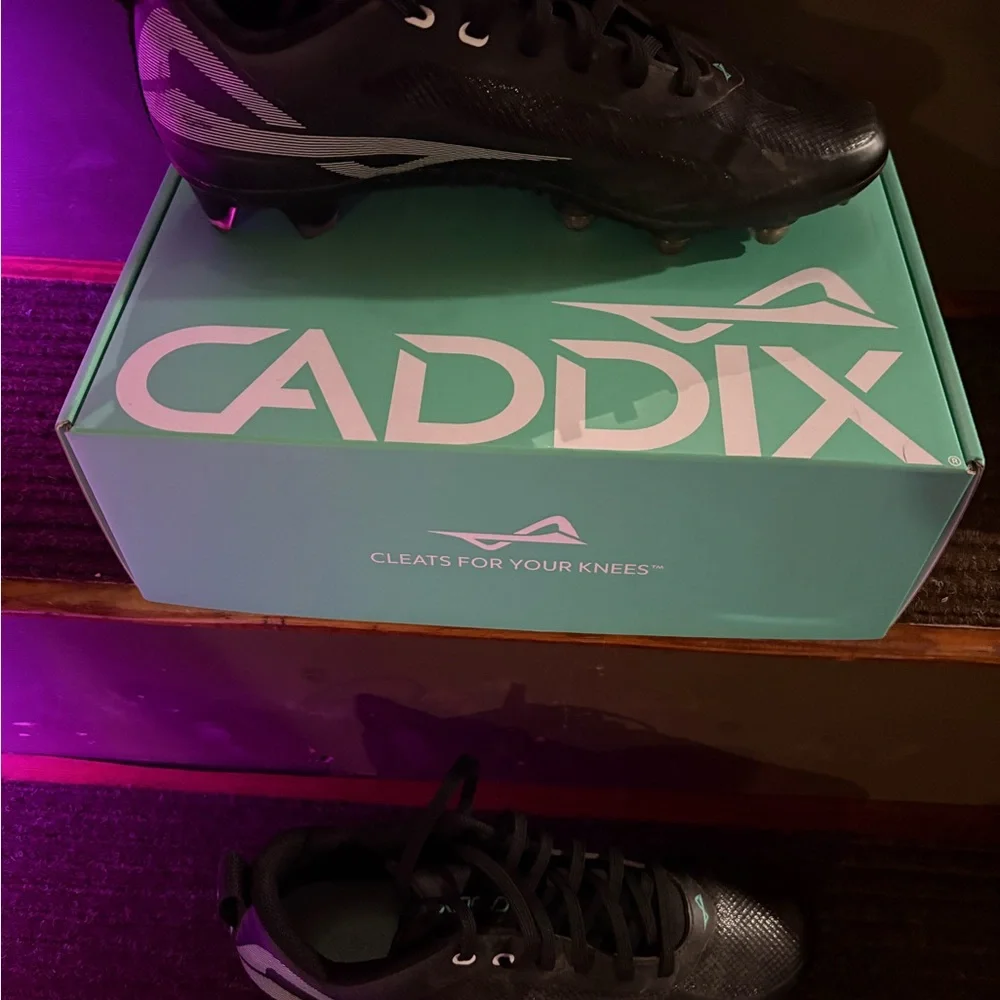 Black Cleats with White Accents - Picture 2 of 6